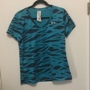 Underarmour workout tee blue stripes